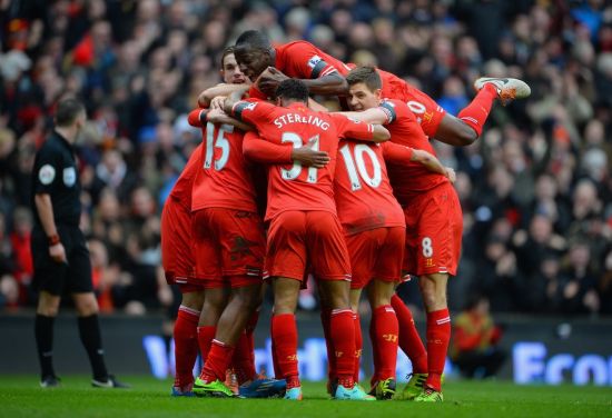 湖人板凳哑火半场仅得7分，马刺三大板凳合砍29分压制湖人（湖人替补熄火半场仅7分，马刺三替补合力轰29分占上风）