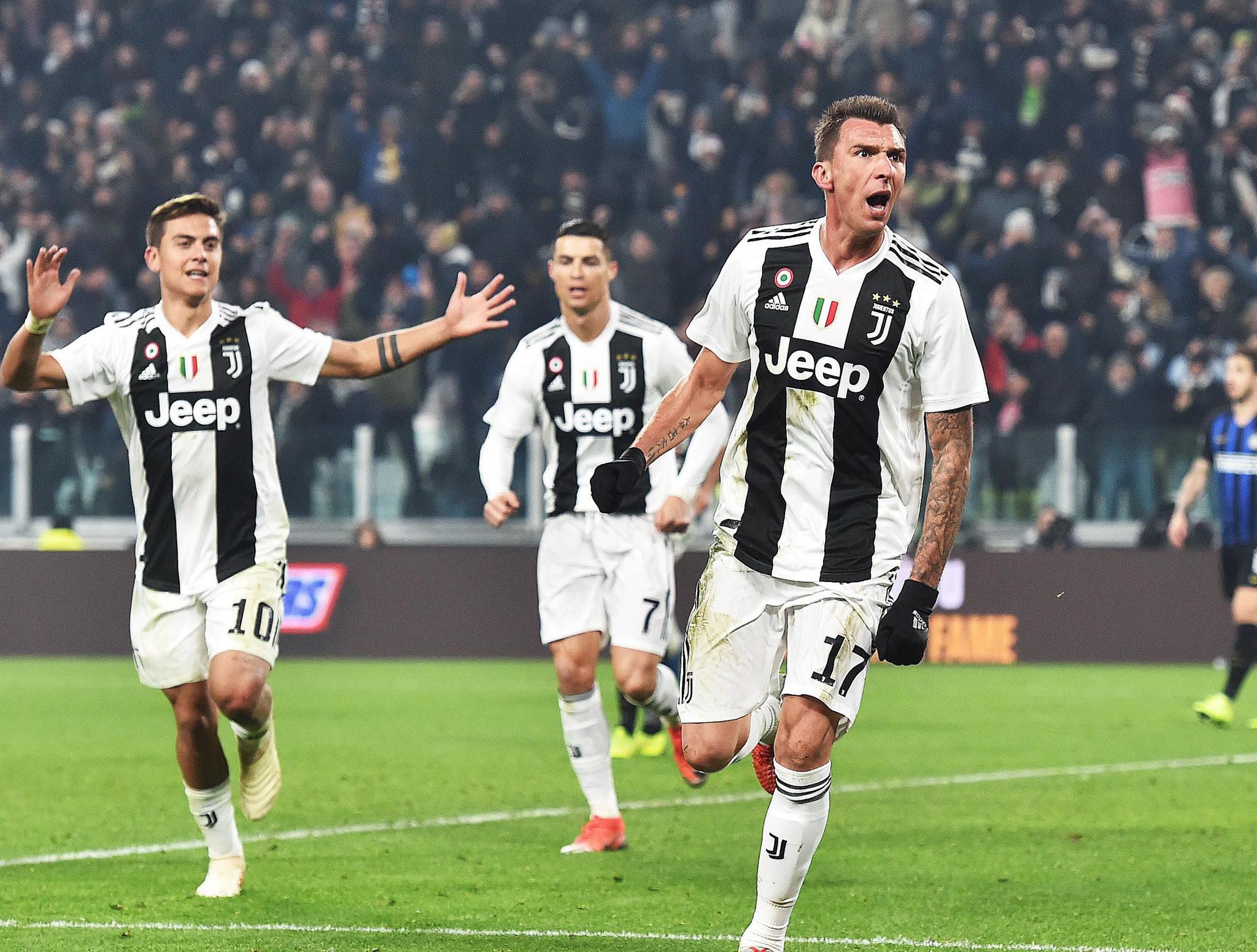 快船大胜巩固西部排名（快船大捷，稳居西部前列）