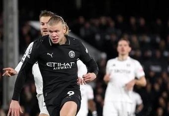 传记作者：莱万曾不满哈维的训练，他在波兰和拜仁都曾施压换帅（传记作者爆料：莱万不满哈维训练，曾在波兰与拜仁推动换帅）