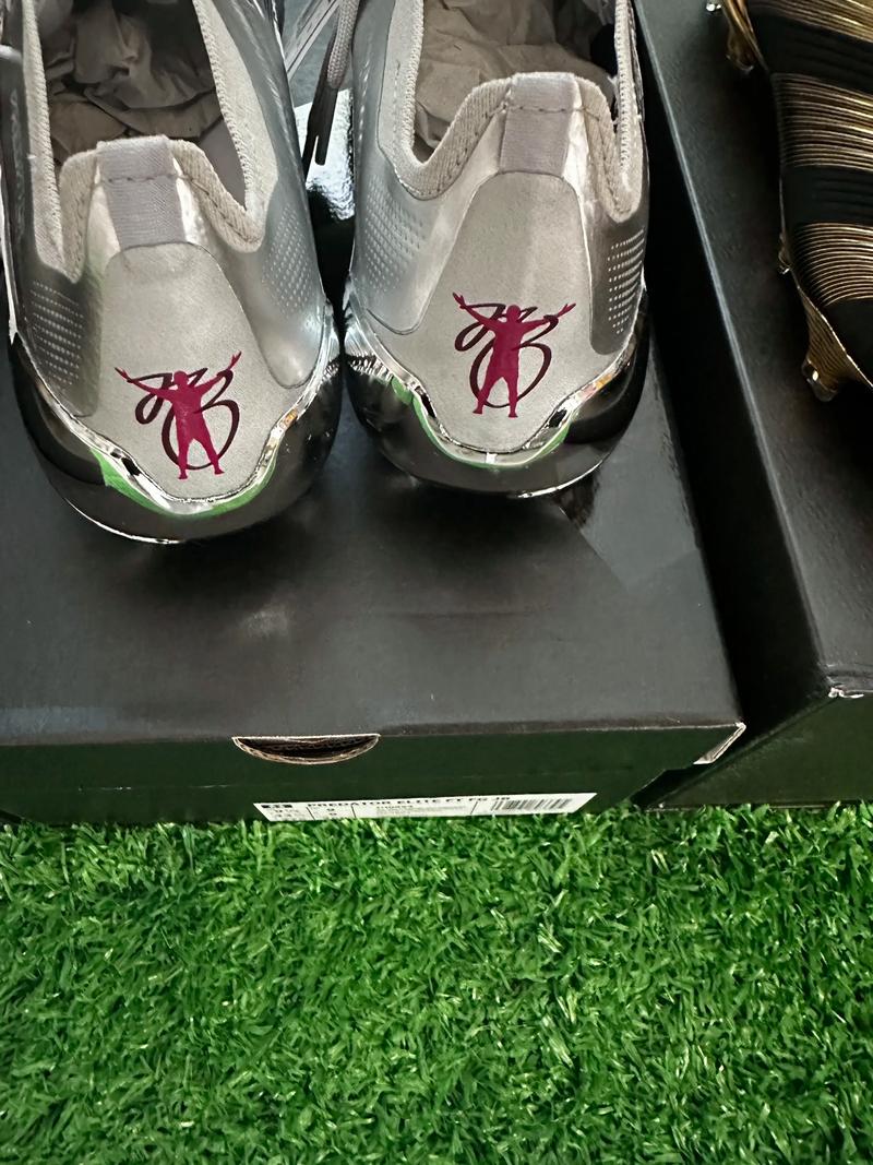 德天空：由于德国与科特迪瓦同组，双方明年3月友谊赛将取消（德天空：德国与科特迪瓦同分一组，原定明年3月的友谊赛取消）