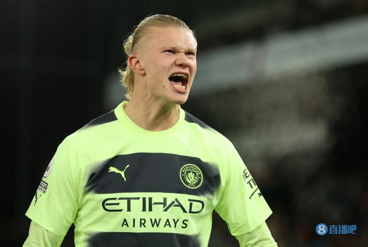 泪目，若塔遗孀被邀请到葡萄牙超级杯现场，全场球迷起立致意（葡萄牙超级杯邀若塔遗孀出席，全场球迷起立致敬，令人动容）