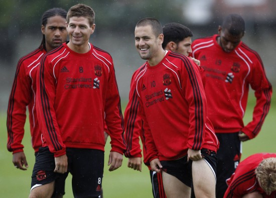 欧冠积分榜：拜仁、阿森纳、国米全胜领跑，下轮前二直接对话（欧冠积分榜：拜仁、阿森纳、国米保持全胜领跑，下轮前二强强对话）